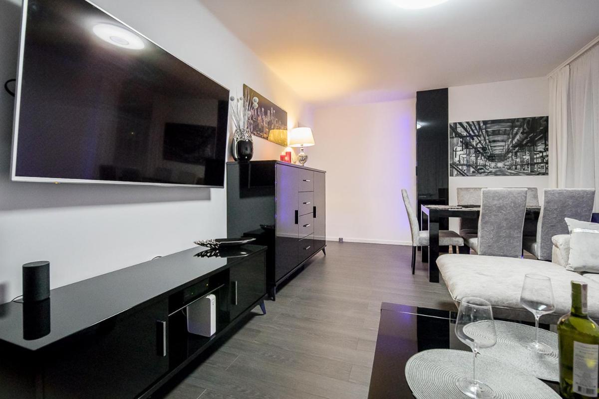 Nowoczesny Apartament - Saska Kepa Apartment Warsawa Bagian luar foto