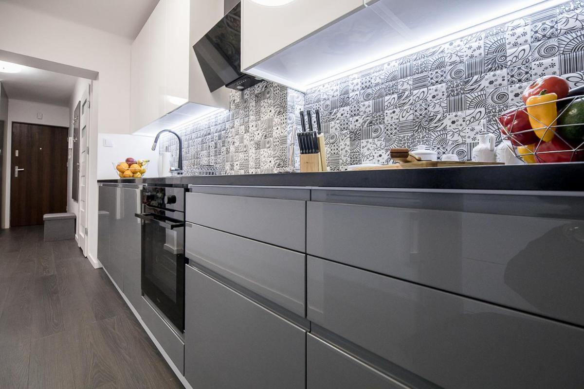 Nowoczesny Apartament - Saska Kepa Apartment Warsawa Bagian luar foto